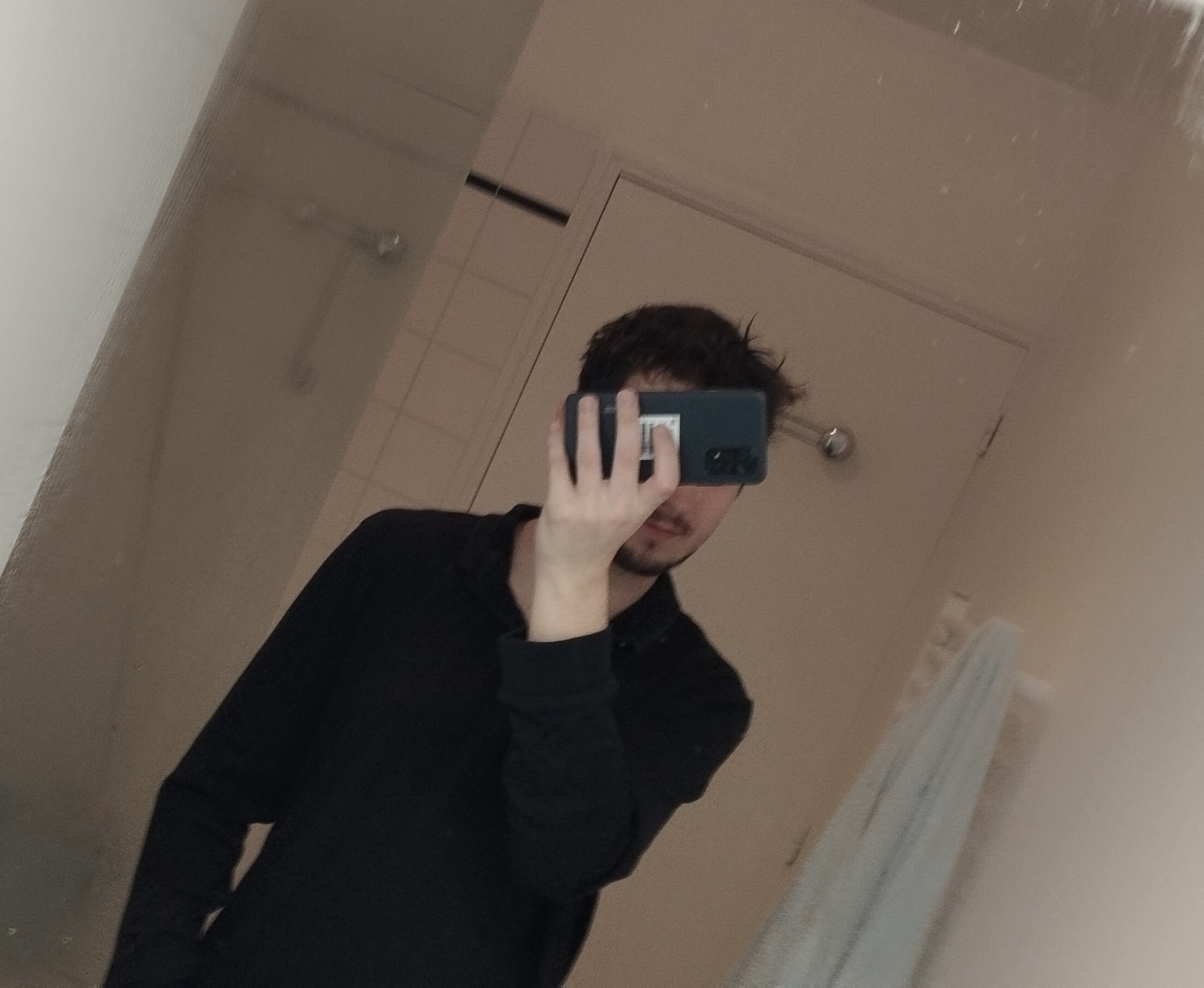 Abdenacer, 22 ans, Saint-Maurice-en-Cotentin